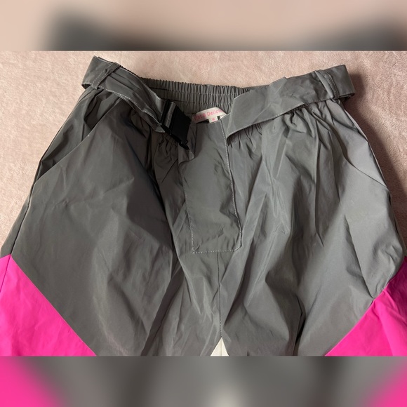 Pants - Picture 13 of 16